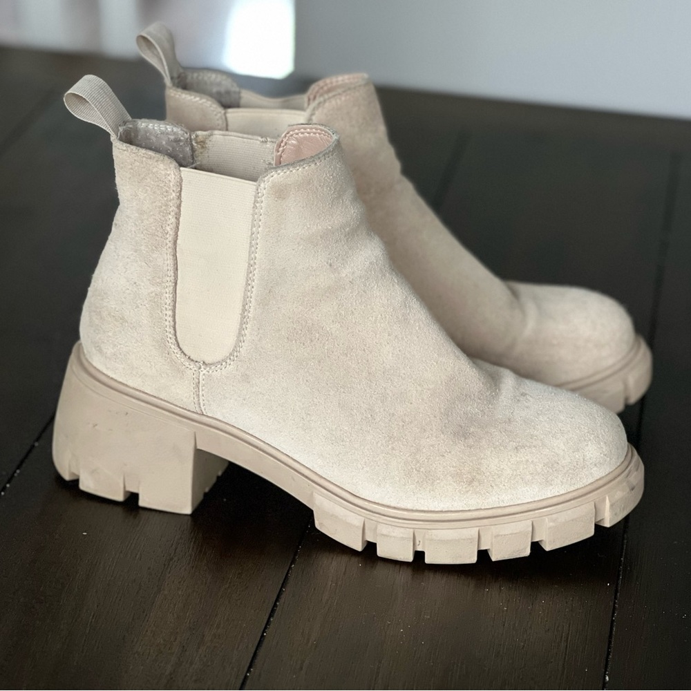 Chelsea Boot